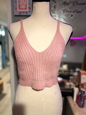 Pink Ribbed Knit V-Neck Crop Tank Top - Cocoa and Shay